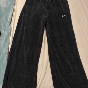 Nike women’s Black corduroy Pants